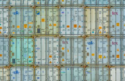 Docker Images vs Containers Explained