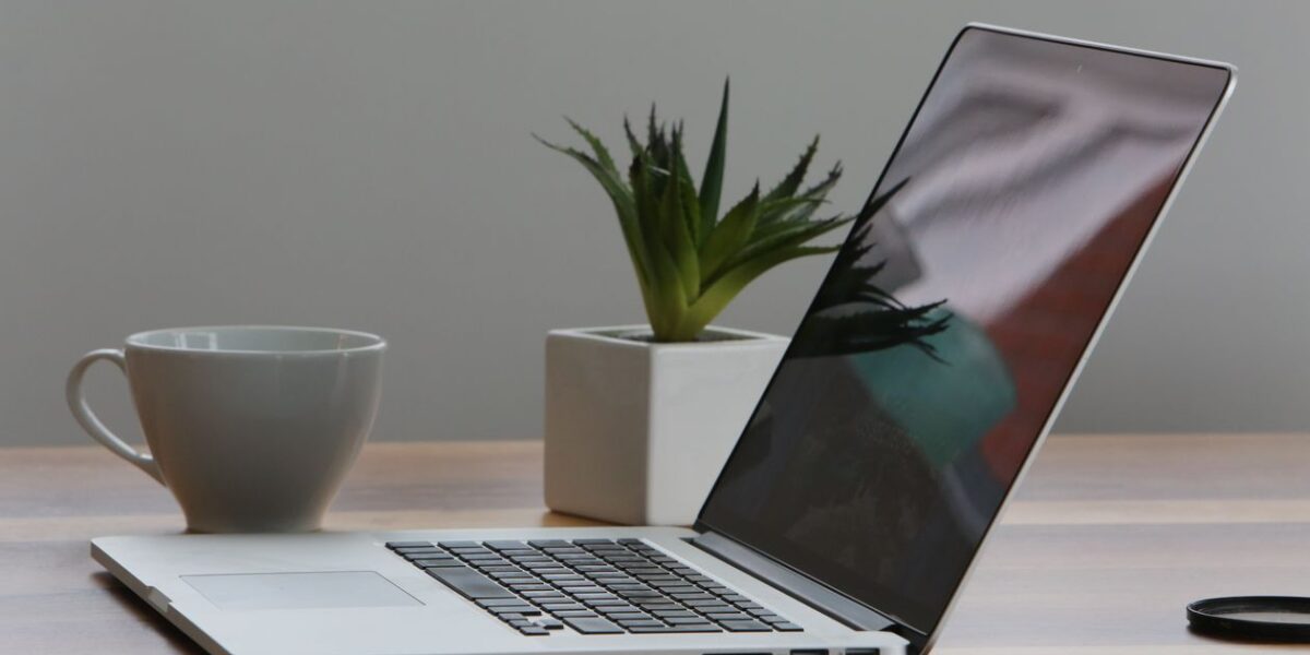 Dell XPS 13 2026 laptop versus Apple MacBook Neo — Computex 2026
